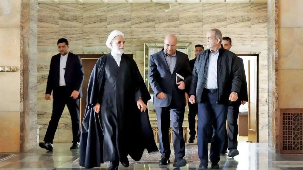 اطلاعاتی جدید از حمله اسرائیل به جلسه سران قوا؛ رئیسجمهور زخمی شد سران قوا