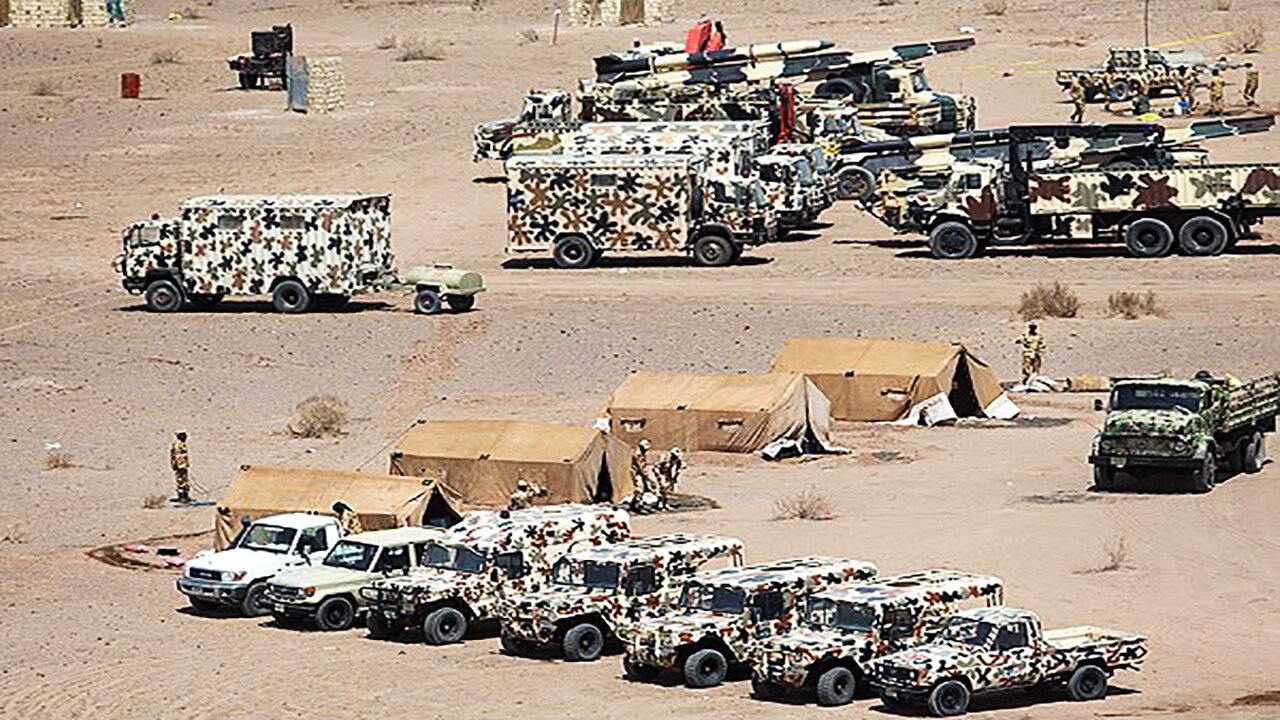 دلیل استقرار ارتش در مرزهای غربی کشور چیست؟