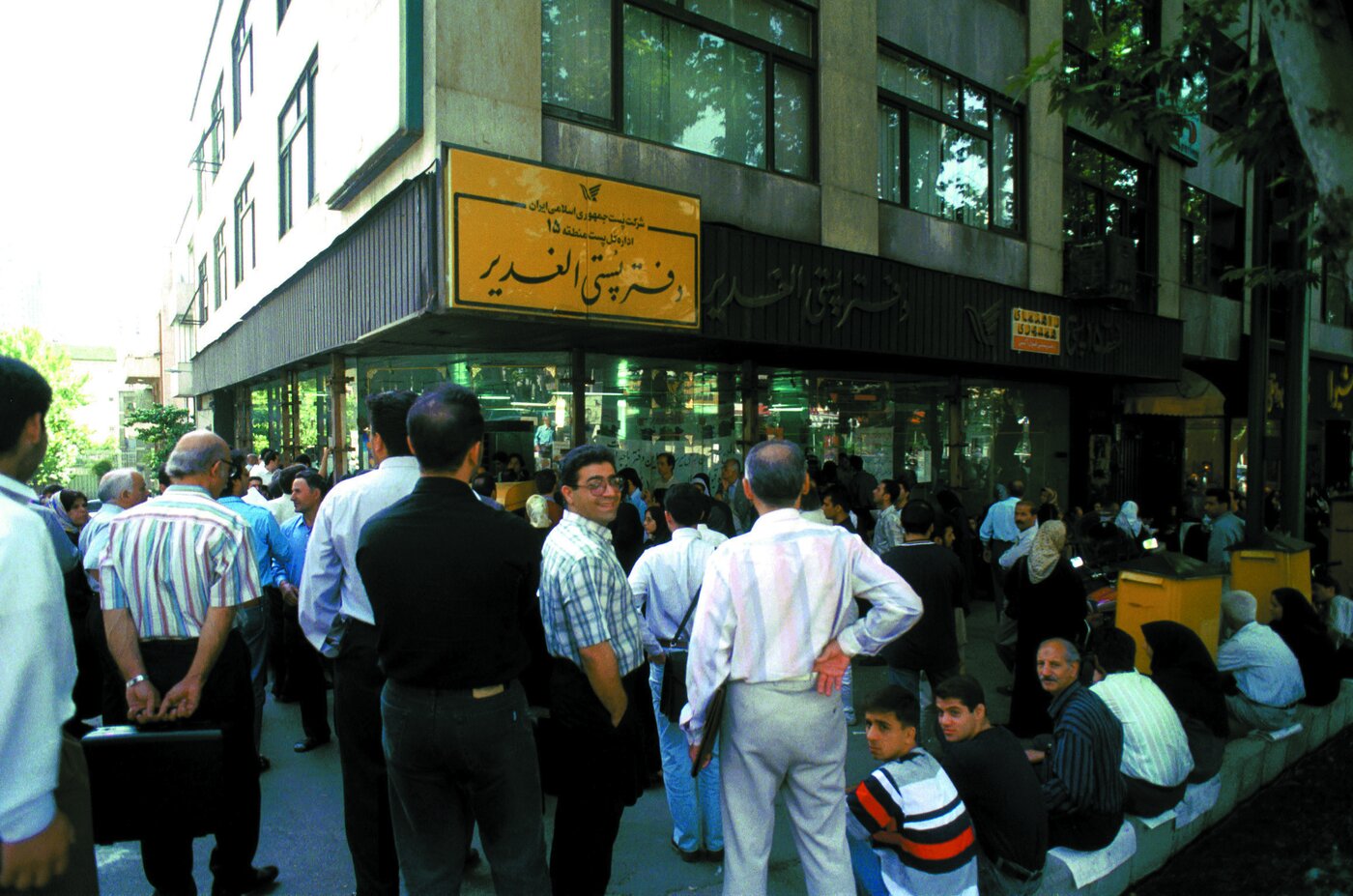 اولین ثبتنام تلفن همراه در تهران چه شرایطی داشت؟