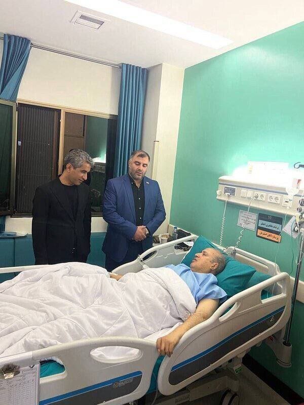 مهدی تاج روی تخت بیمارستان +عکس