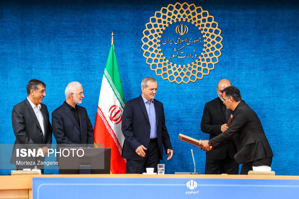 تصاویری از مراسم تکریم و معارفه وزیر کشور +عکس