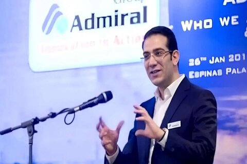 آقای شمخانی! اگر کشتی نظام را شهدا به آب انداختند، کشتی پسران شما را چه کسی؟