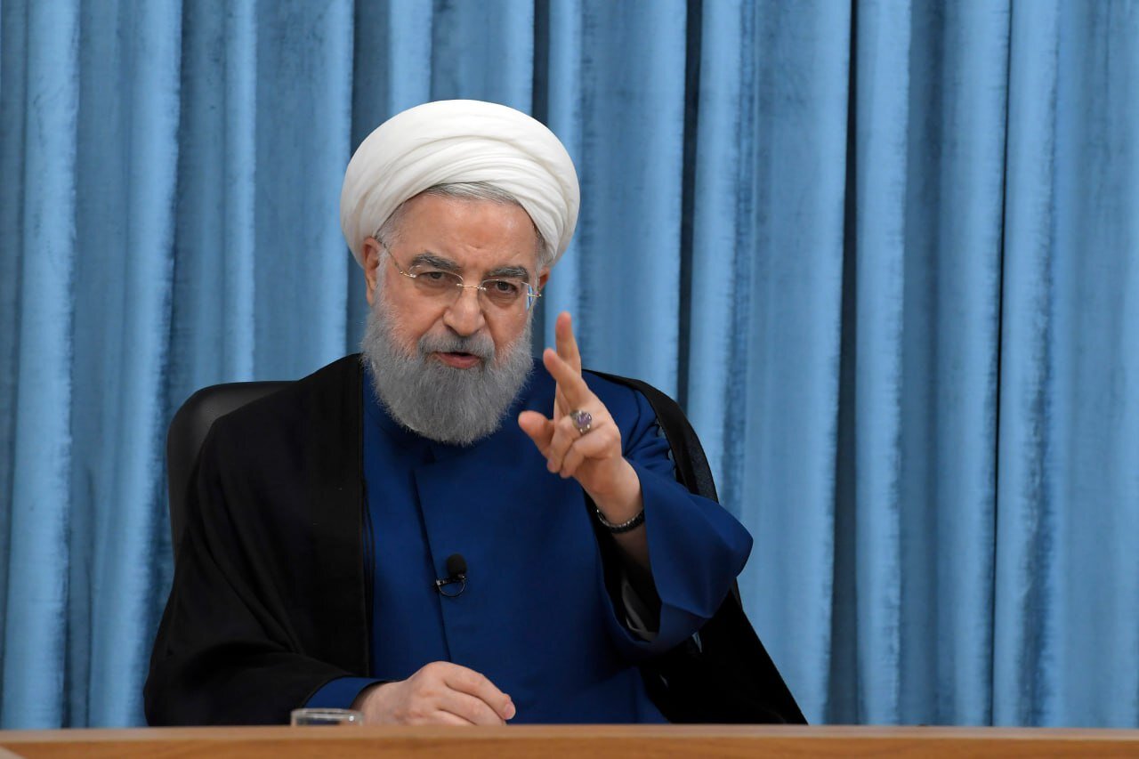 حسن روحانی: من از آبرویم گذشتم!/ راهی نداریم جز اینکه به مردم برگردیم حسن روحانی: من از آبرویم گذشتم!/ راهی نداریم جز اینکه به مردم برگردیم