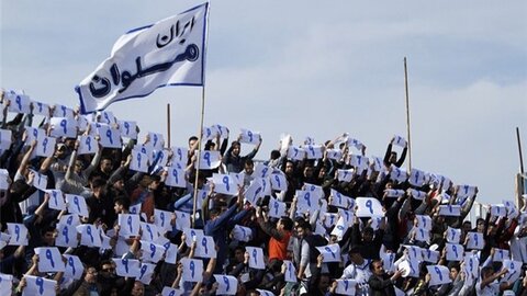 ملوانان بندرانزلی با کتاب مردم را سورپرایز کردند +ویدیو