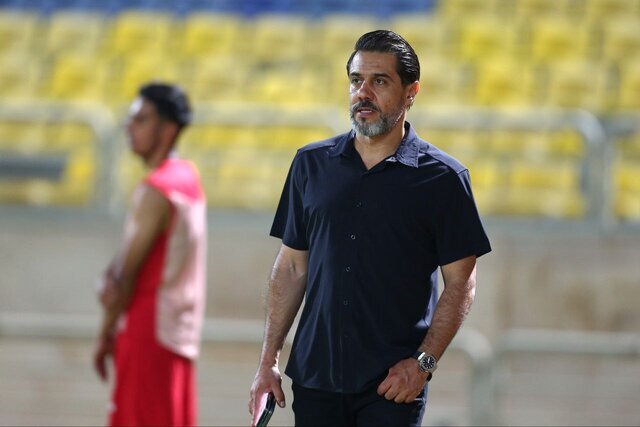 افشین پیروانی از خجالت بازیکنان پرسپولیس درآمد افشین پیروانی از خجالت بازیکنان پرسپولیس درآمد