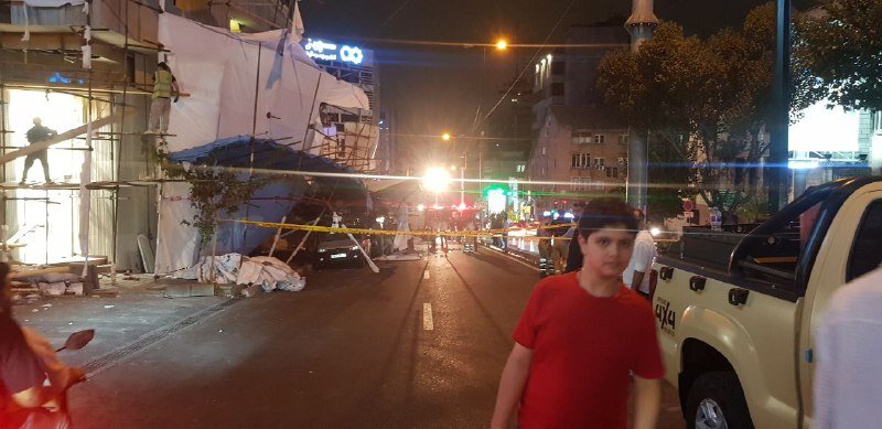 باد شدید، این ماشینها را در خیابان جردن نابود کرد! +تصاویر اختصاصی