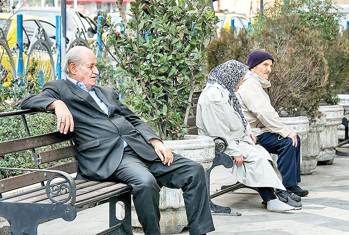 خبر خوش به بازنشستگان: پرداخت یک‌ میلیون تومانی ادامه دارد