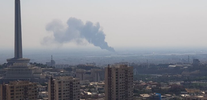 دود سیاه  اطراف فرودگاه مهرآباد