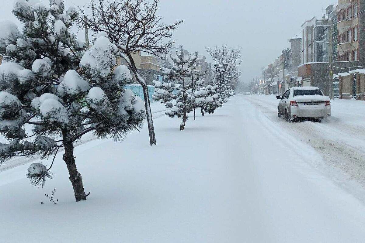 ارومیه با این برف غافلگیر شد +ویدئو