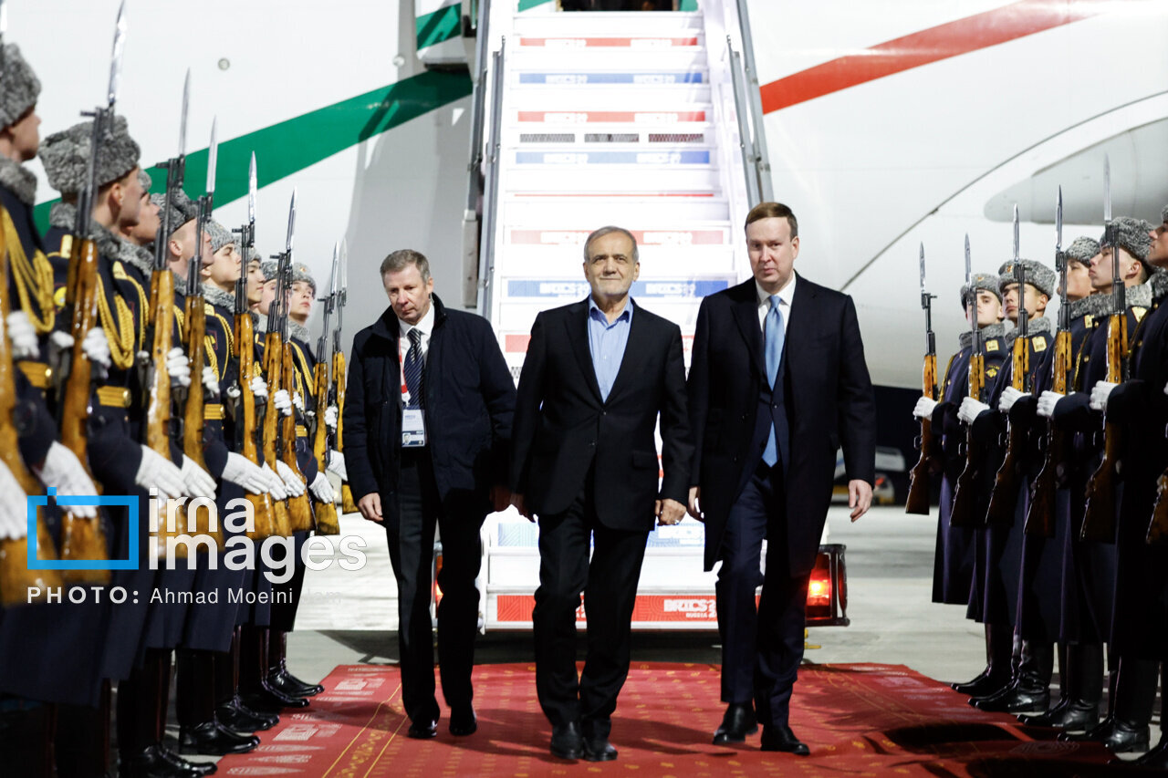 استقبال جالب روسها از پزشکیان +عکس