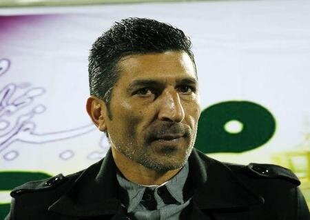 حیدری: این نفرات شرمآورترین نتایج تاریخ را رقم زدهاند/ بازیکن ۲۰ میلیاردی استقلال پاس دادن بلد نیست!