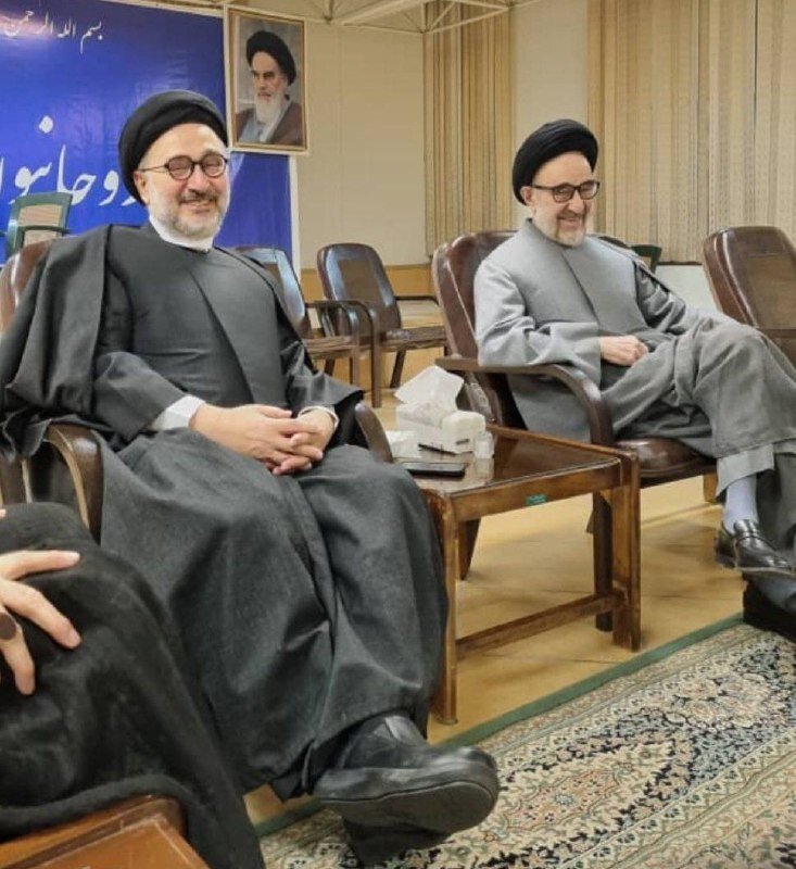 خاتمی و ابطحی در جلسه مجمع روحانیون مبارز +عکس