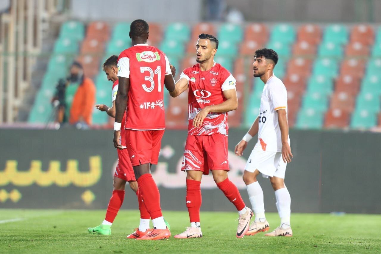 صعود سرخها در روز درخشش ژوآئو؛ شروع پرسپولیس در جامحذفی بیدردسر بود