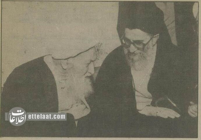 حضور رهبر انقلاب با ماشین در مراسم تشییع آیتالله اراکی +تصاویر