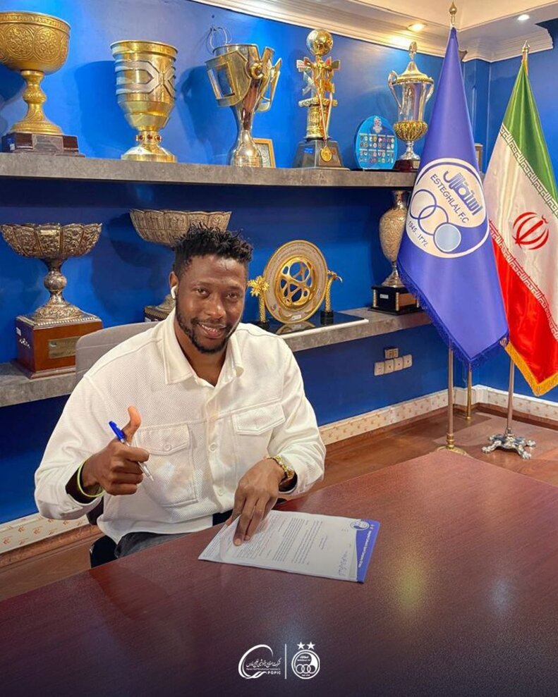 انفجار بمب آبیها؛ مهاجم جدید استقلال رونمایی شد +عکس