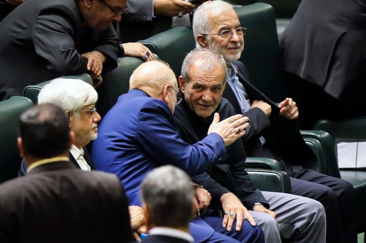 پزشکیان دولت جدید تشکیل میدهد؟