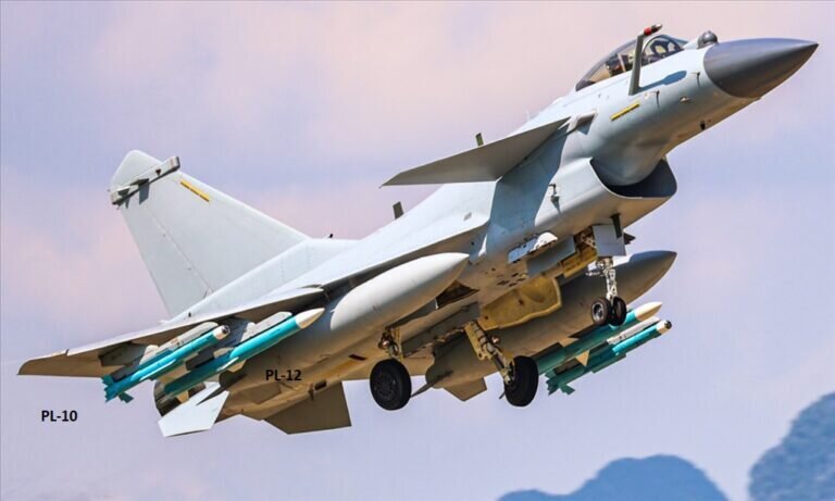 با جنگنده مشهور جی ۱۰ چینیها آشنا شوید +تصاویر و جزئیات