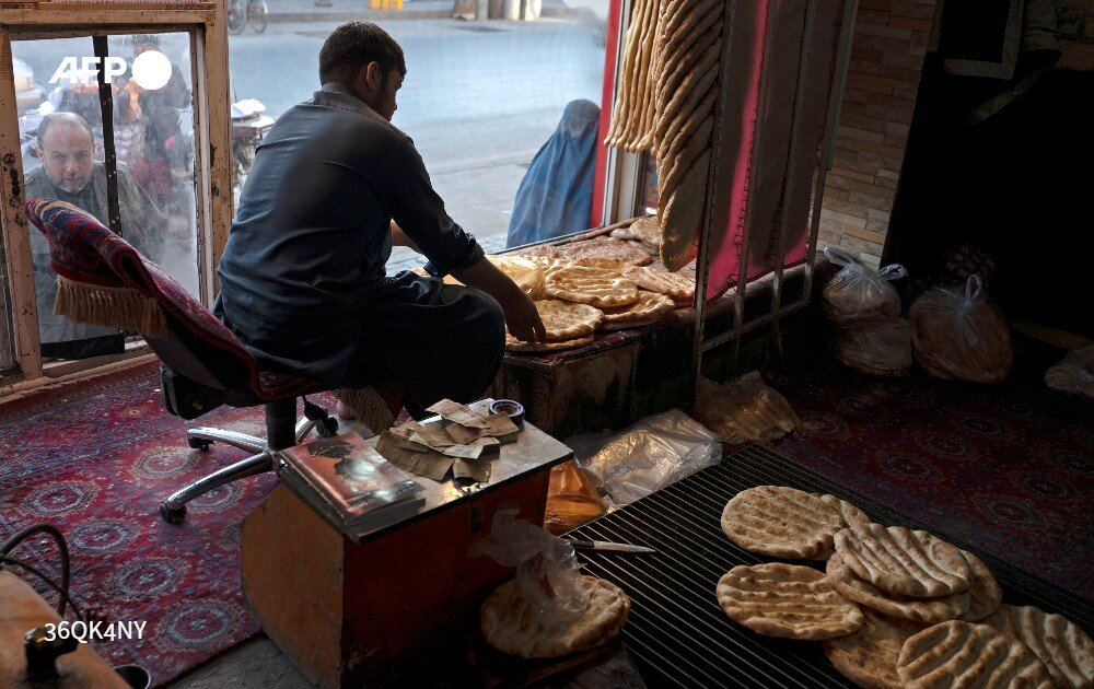 «بربری» بخش اصلی هر غذایی در این کشور شد! +عکس