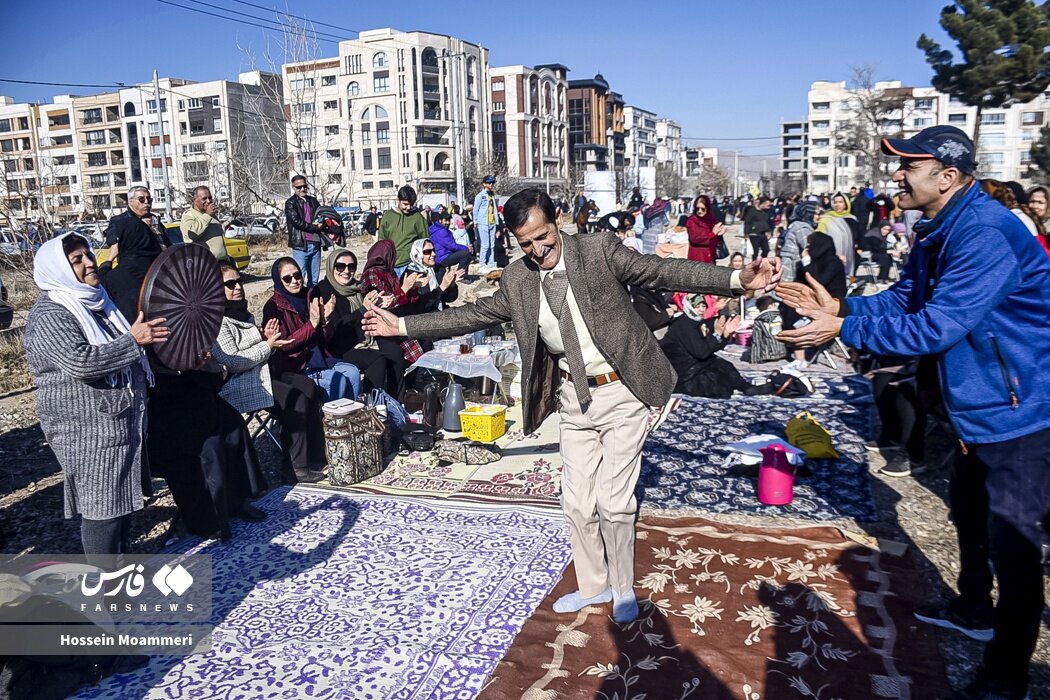 با این تصاویر به جشنواره آش رشته در بجنورد سری بزنید