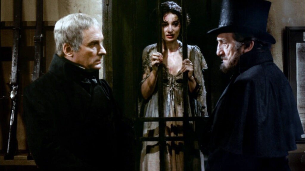 داستان ورود تیرهبختان به ایران و ارتباطش با پروین اعتصامی و گلاب آدینه!