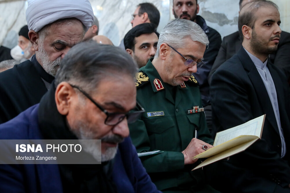 عکس تنهایی حدادعادل در مجلس ترحیم ۲قاضی ترورشده را ببینید