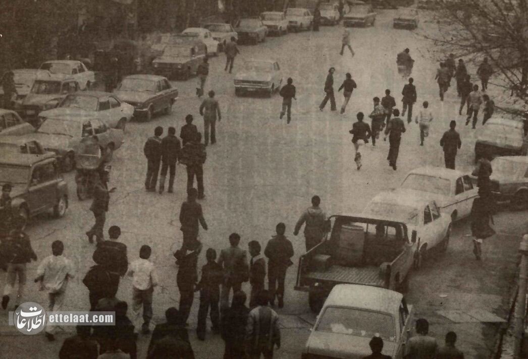 گزارش لحظهبهلحظه از اتفاقات آخرین روز حکومت پهلوی +عکسهای دیدنی