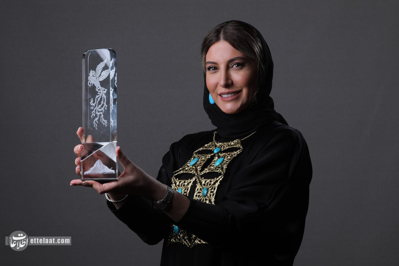 فریبا نادری