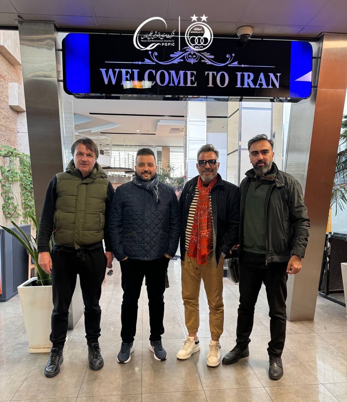 مربی خارجی استقلال در تهران آفتابی شد +عکس