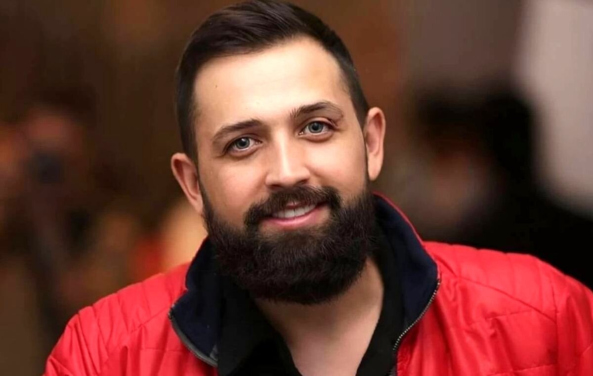 محسن افشانی: دستام اعلی‌حضرتی شد برم ضدعفونی کنم +ویدیو
