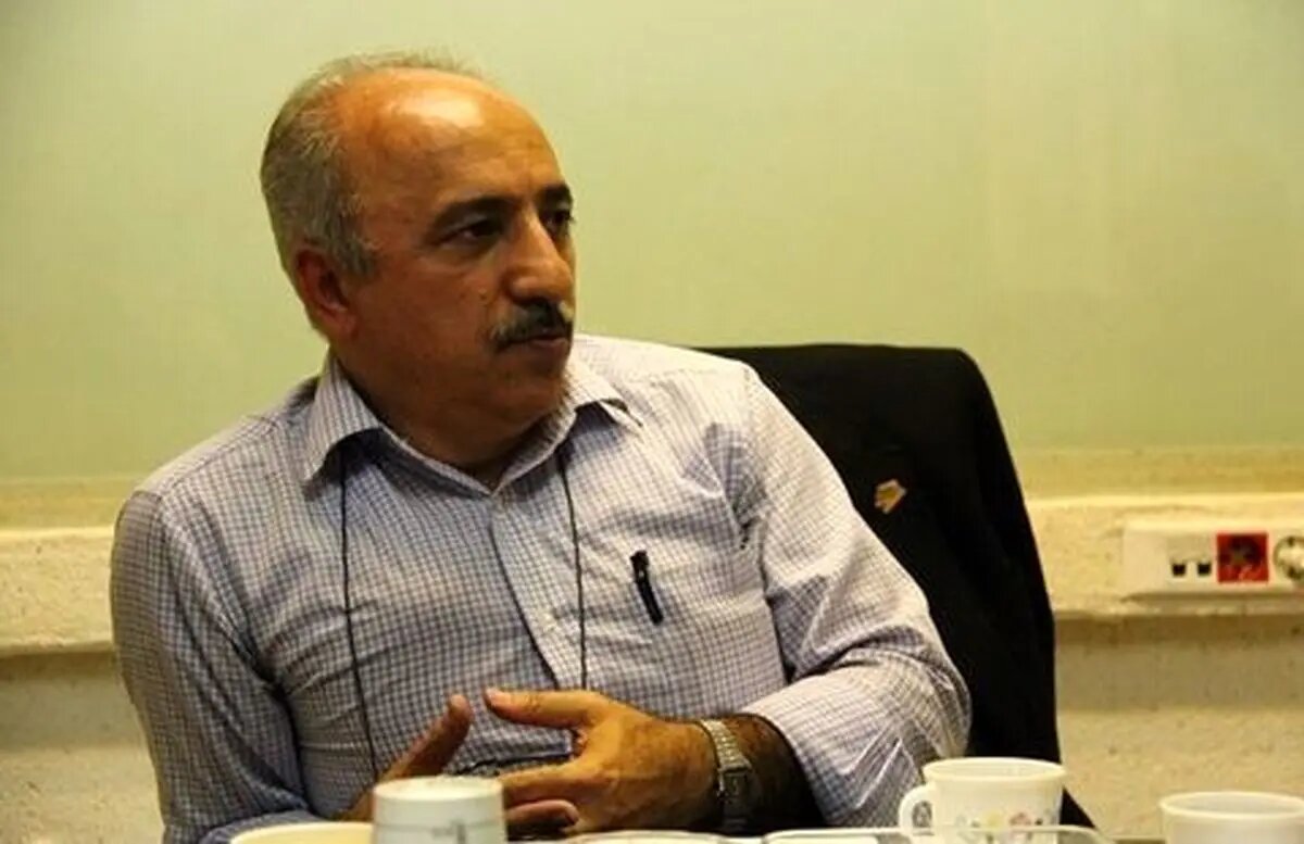 تنها راه نجات اقتصاد کشور رهایی از دلارهای نفتی است