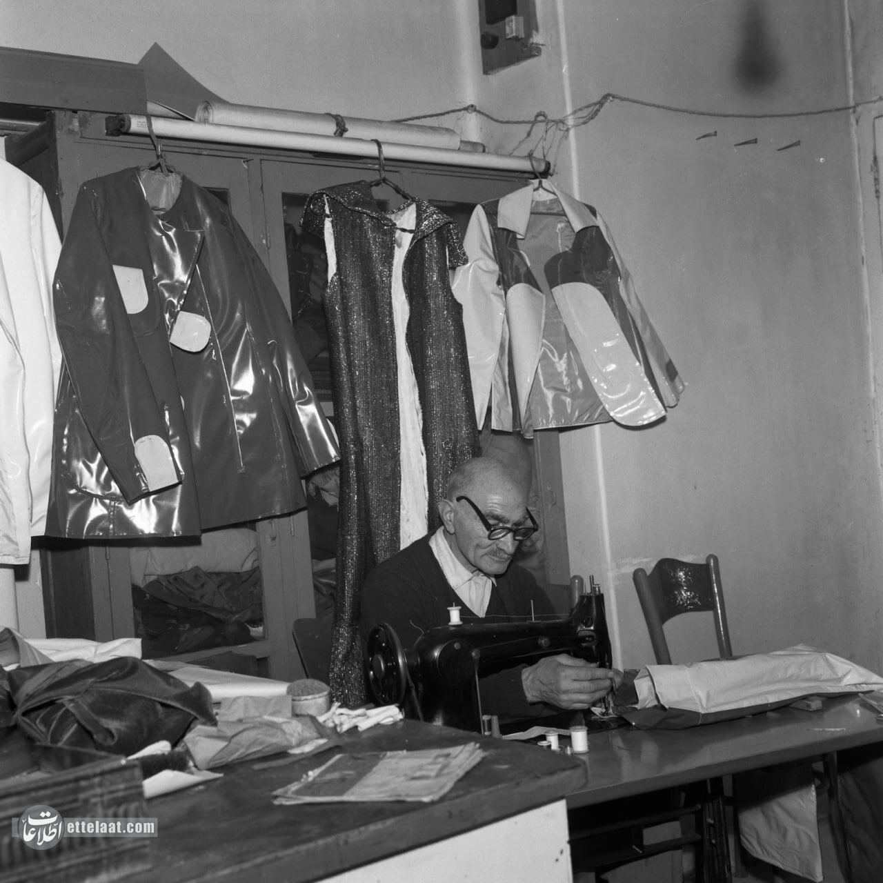 داغترین شب عید تهران؛ سفارش ۳۰۰ هزار دست لباس به خیاطها! +عکس