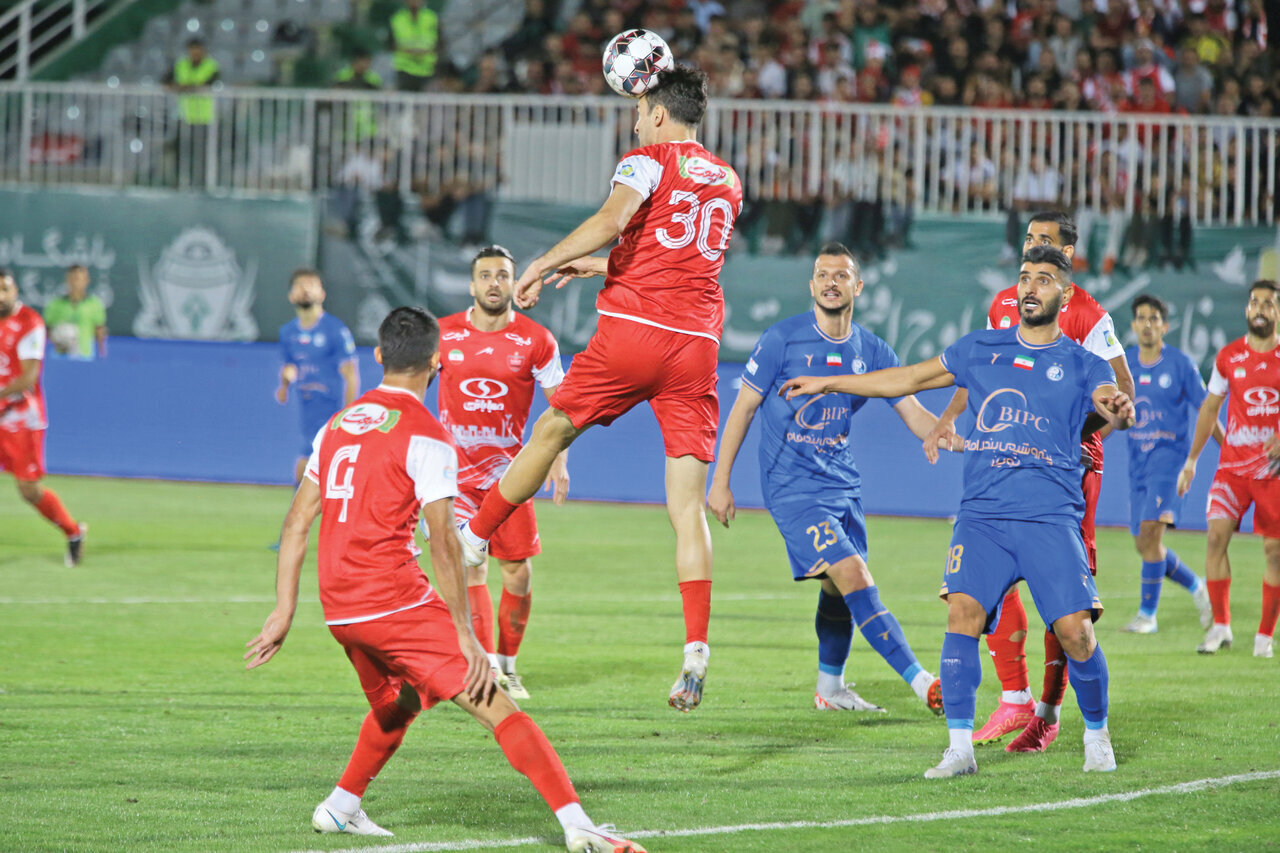 استقلال و پرسپولیس