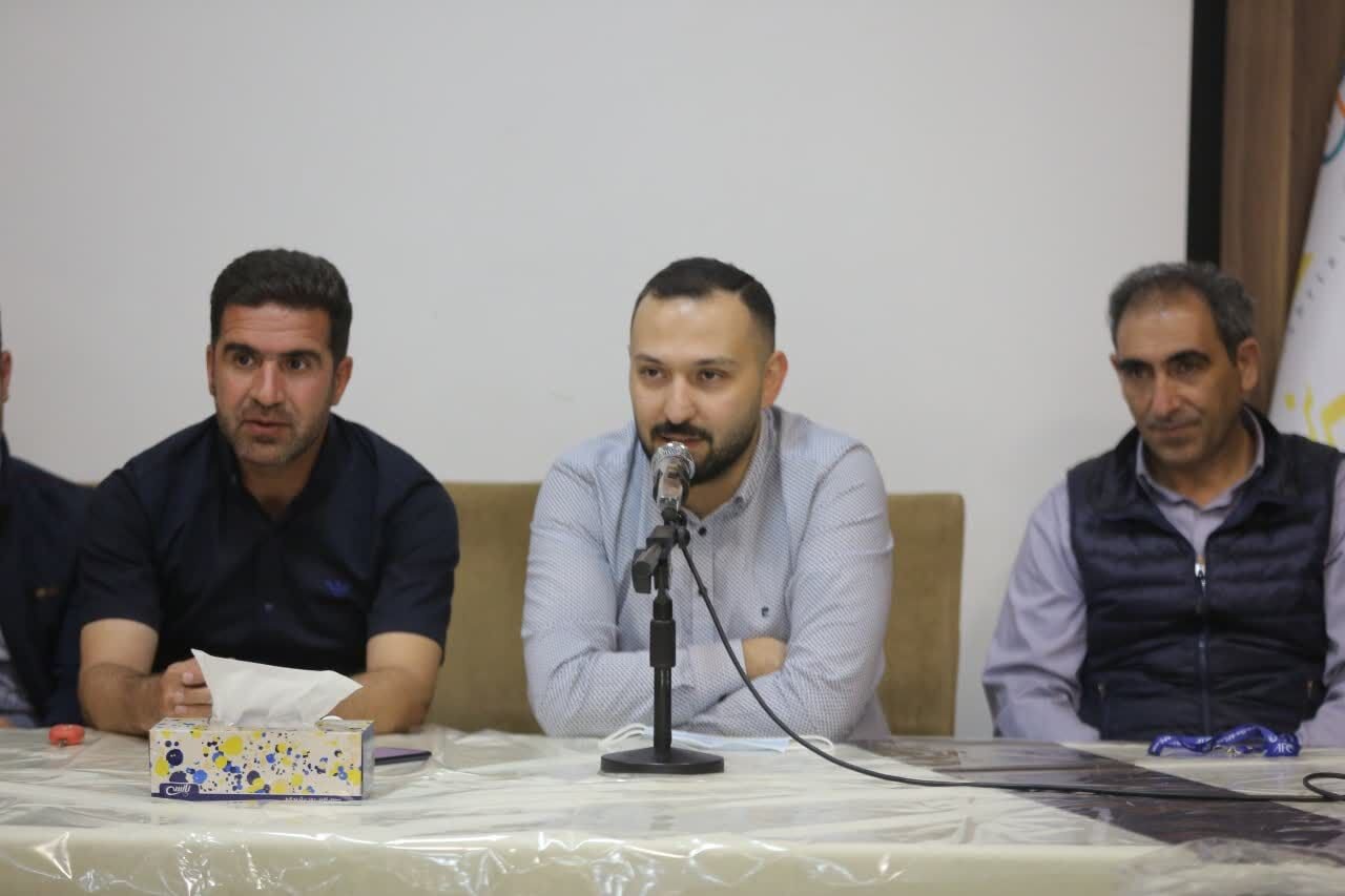 برادر معاون رئیس‌جمهور در فدراسیون فوتبال پست گرفت!