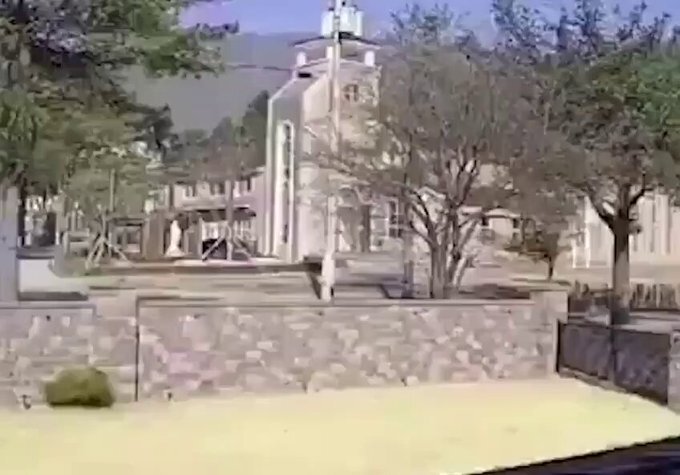 شلیک اشتباهی جنگنده امریکایی روی سر مردم خبرساز شد! +ویدیو