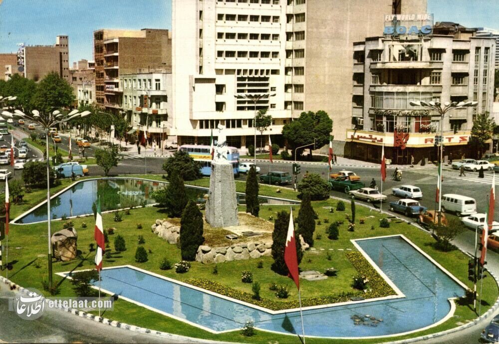 سفر به تهران 50 سال قبل؛ تصویر میدانهای مهم تهران در دهه 50 را ببینید +عکس 8 سفر به تهران ۵۰ سال پیش با ۱۵ کارت پستال نوروزی!