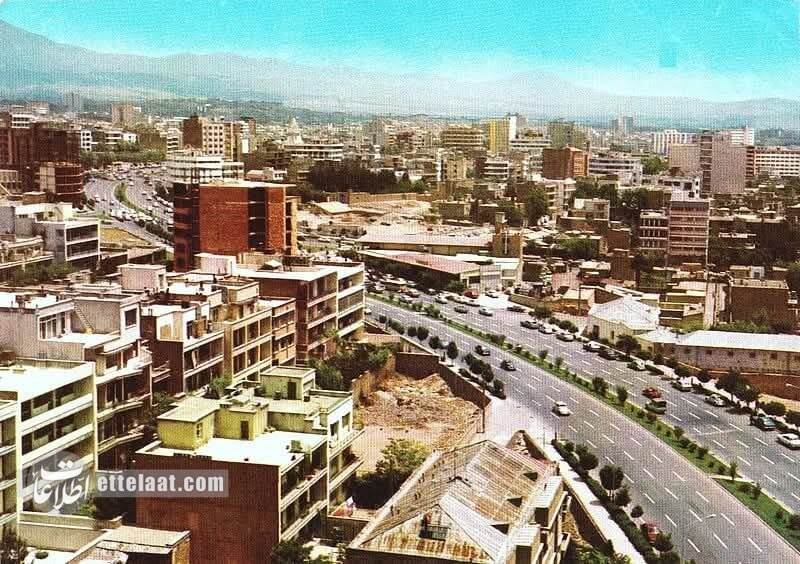 سفر به تهران 50 سال قبل؛ تصویر میدانهای مهم تهران در دهه 50 را ببینید +عکس 14 سفر به تهران ۵۰ سال پیش با ۱۵ کارت پستال نوروزی!