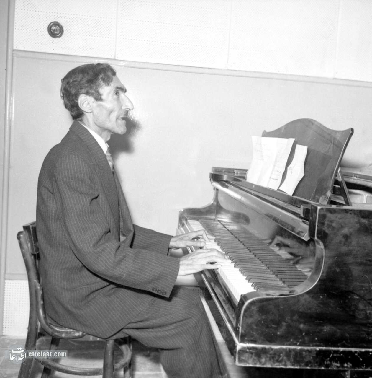 خبر تلخ آغاز سال ۴۴: بهترین نوازنده تاریخ موسیقی ایران درگذشت +عکس