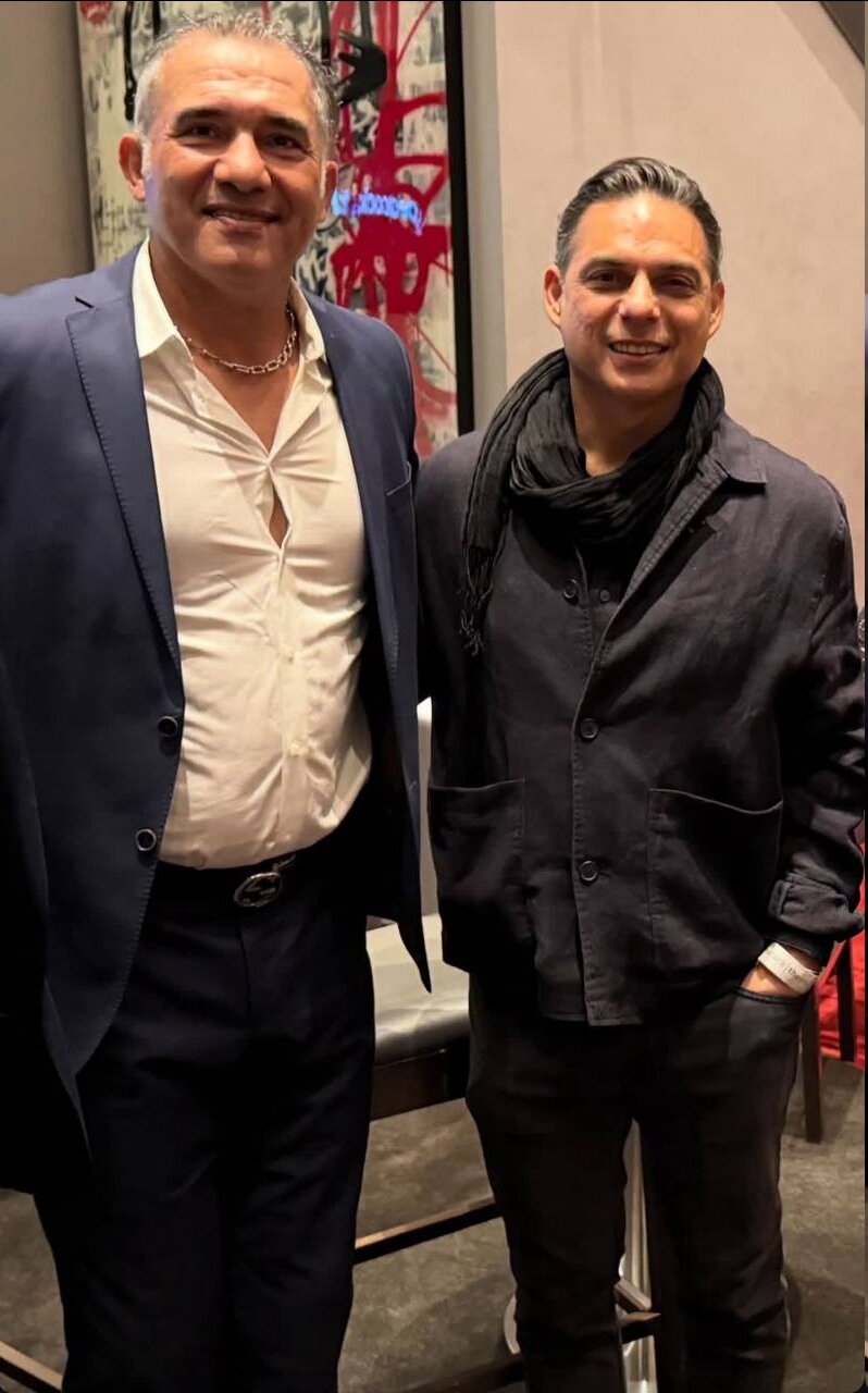 عابدزاده هنرمندان معروف را در آمریکا سورپرایز کرد +تصاویر