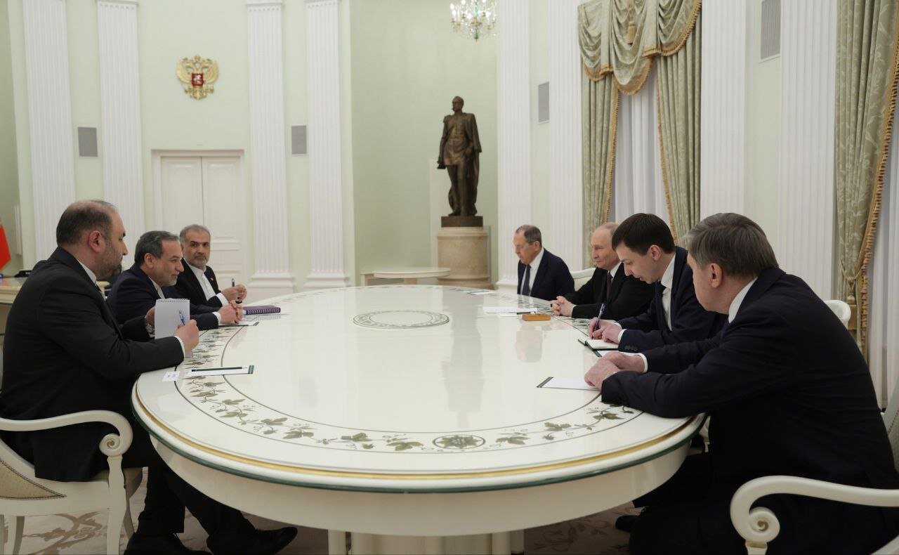 دیدار عباس عراقچی با پوتین در کرملین