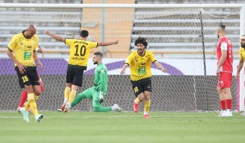 سپاهان رویای قهرمانی پرسپولیس را بر باد داد