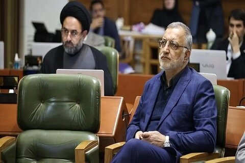 زاکانی یک سال دیگر شهردار تهران باقی می‌ماند؟