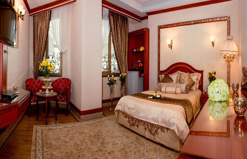 آپارتمان رویال هتل قصر طلایی