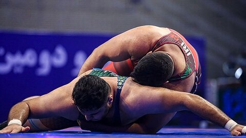 جام قهرمانی تیم ملی ایران از عتیقه‌فروشی سردرآورد +عکس