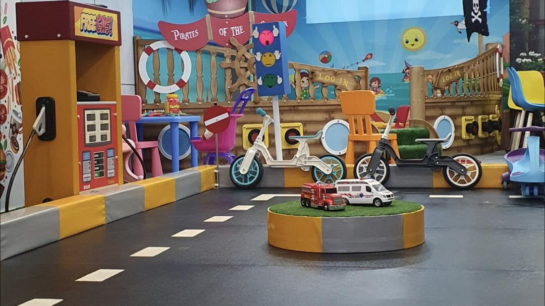 خانه بازی هیلان از مکان های تفریحی شیراز برای کودکان