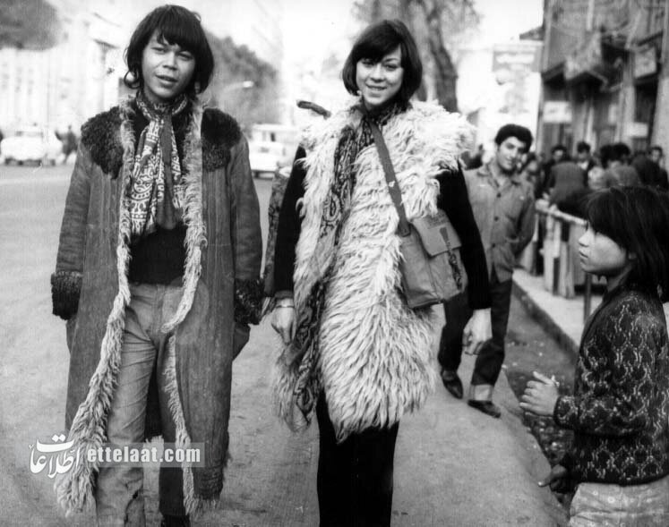 گزارش سفر هیپی‌های فرنگی به تهران؛ از مصرف حشیش تا خودفروشی!