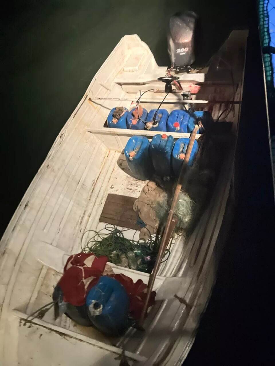 مواد مخدر کشف شده در قایق ایرانی که توسط مرزبانی جمهوری آذربایجان، توقیف شد