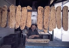 افزایش قیمت نان مردم را عصبانی کرد!