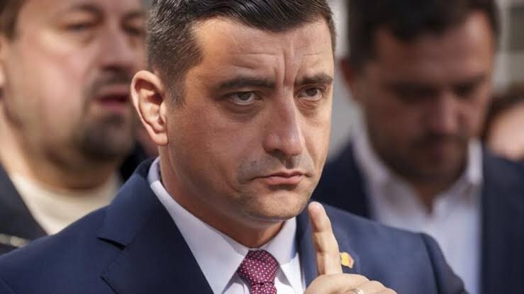 ویدیوی رئیس‌جمهور بعدی در حال رشوه‌گرفتن وایرال شد!