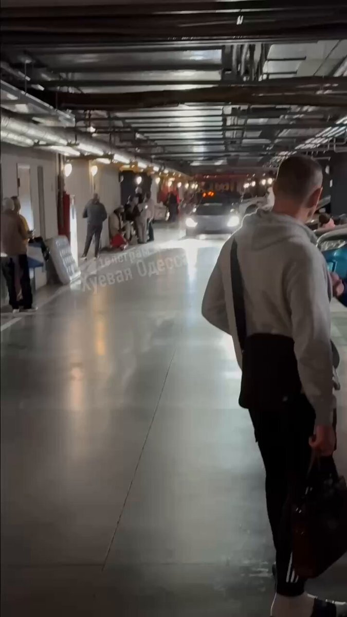 ببینید| چه کسانی در اوکراین جنگ‌زده مک‌لارن ۷۲۰ سوار می‌شوند؟