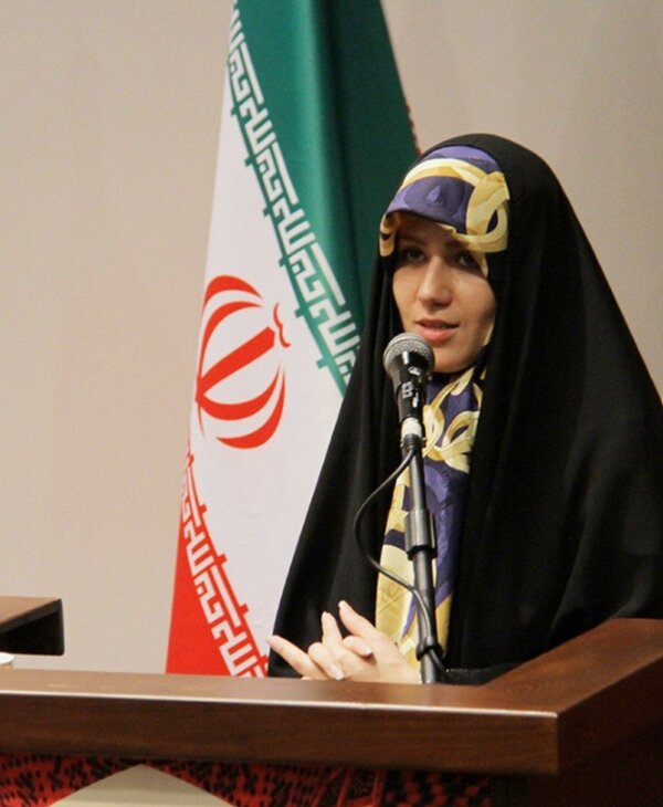 مرحومه زهرا میرزایی